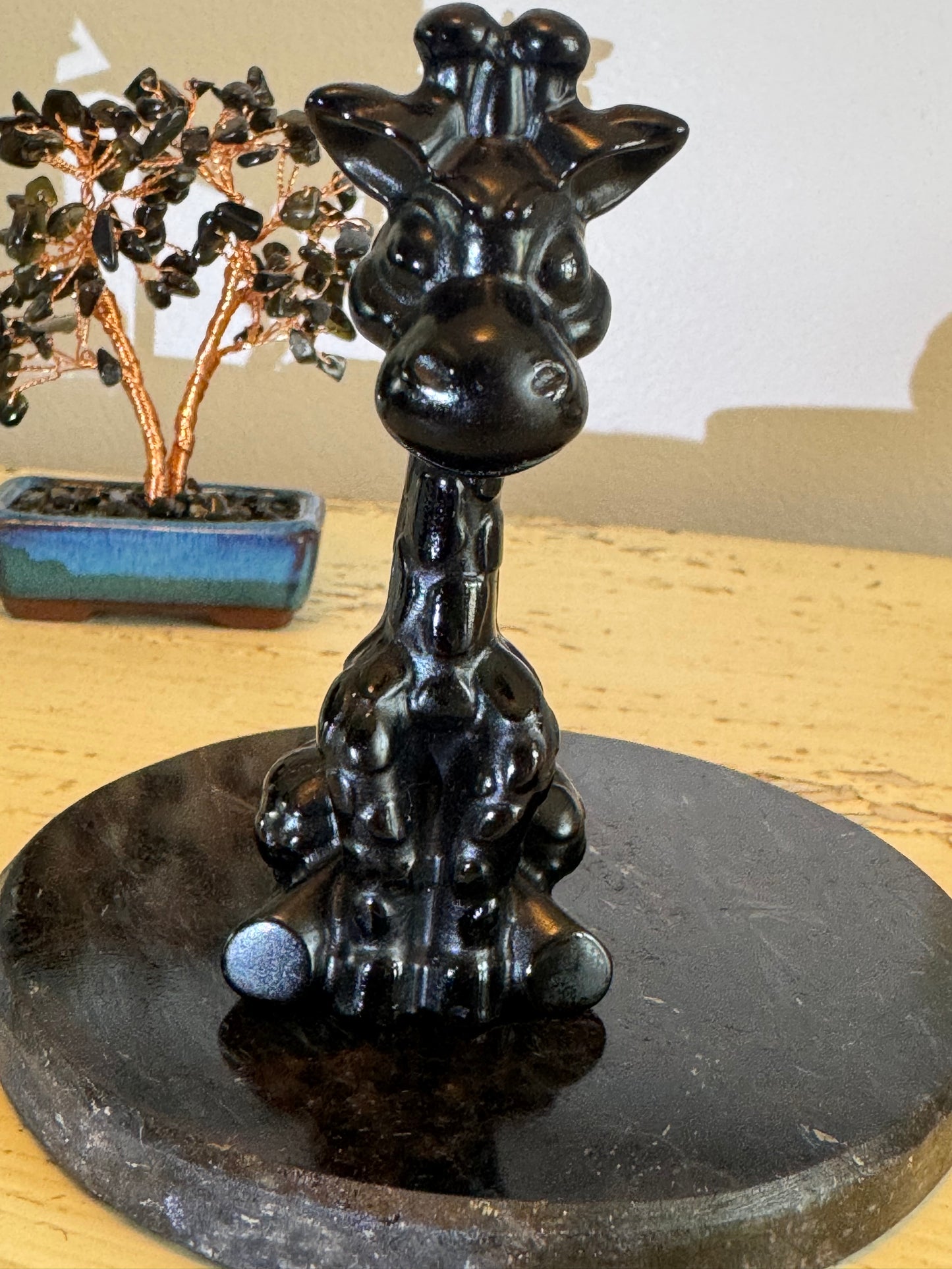 Arfvedsonite Mineral Set with Black Obsidian and Garnet Giraffes