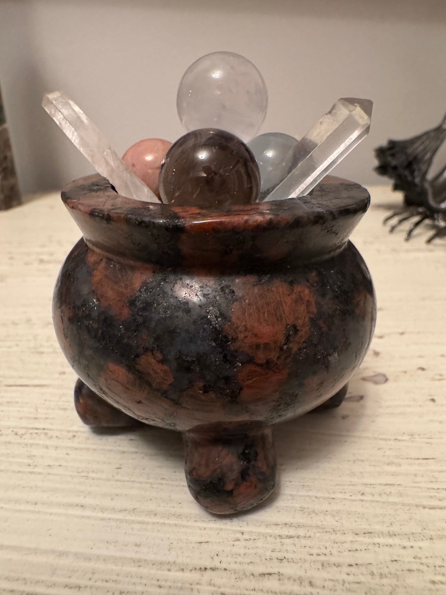 Crystal and Mineral Cauldrons (Large)