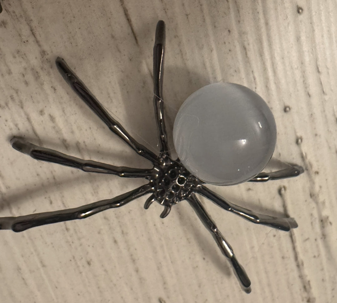 Spider with Crystal