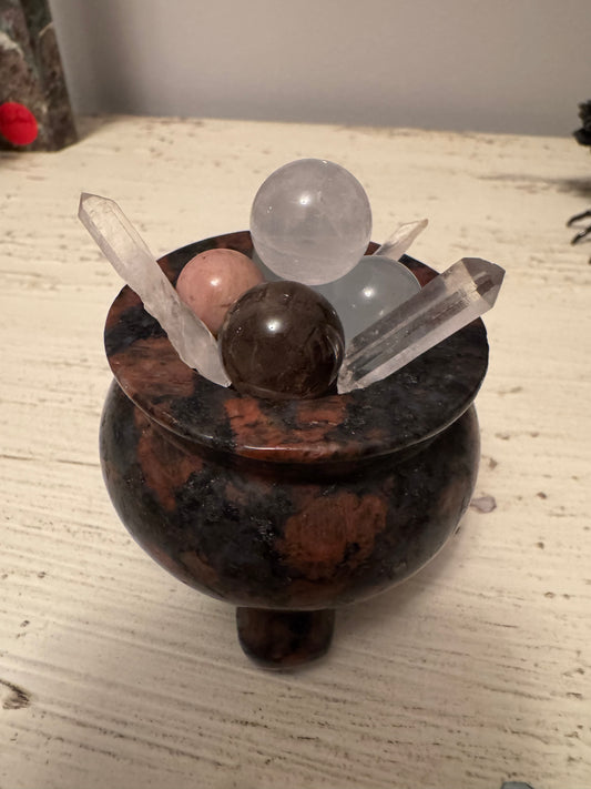 Crystal and Mineral Cauldrons (Large)