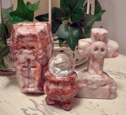 Red Vein Cemetery Set (Four Pieces)