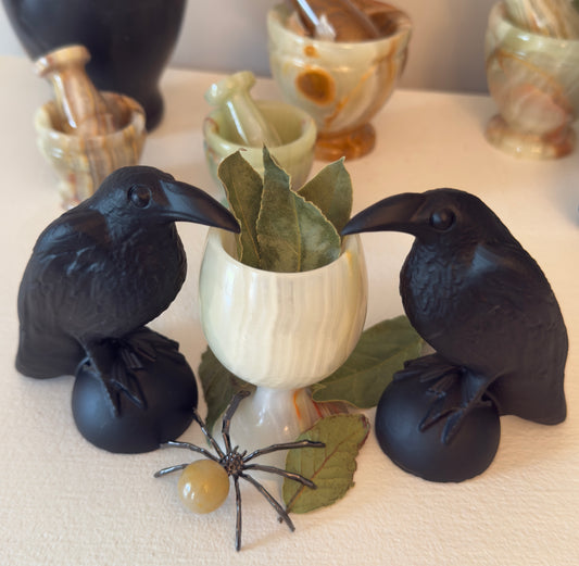 Black Obsidian Raven (Large)
