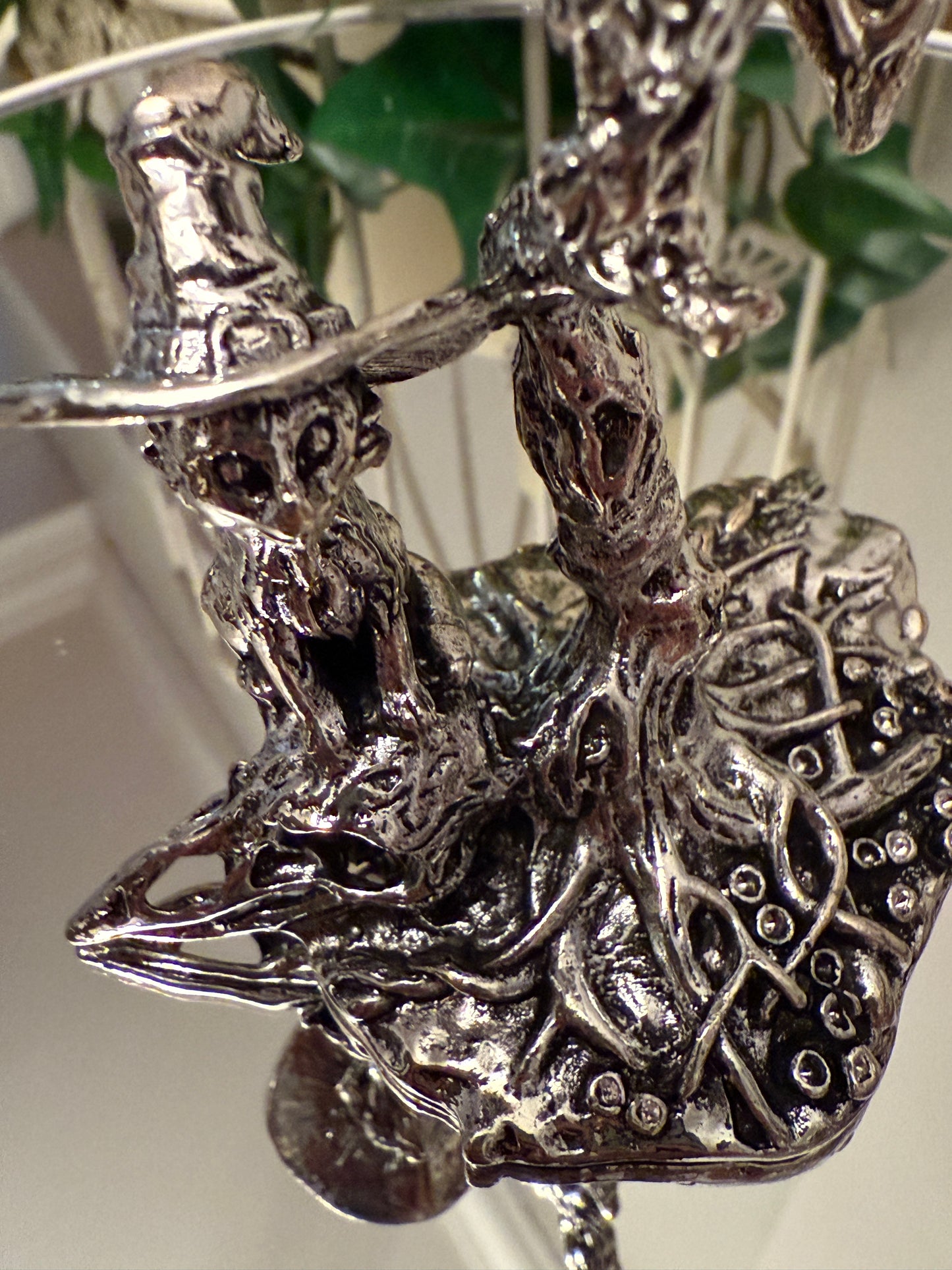 Witchy Kitty Sphere Holder