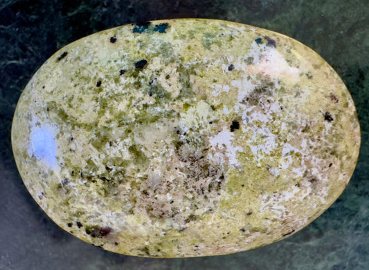 Serpentine Palm Stones