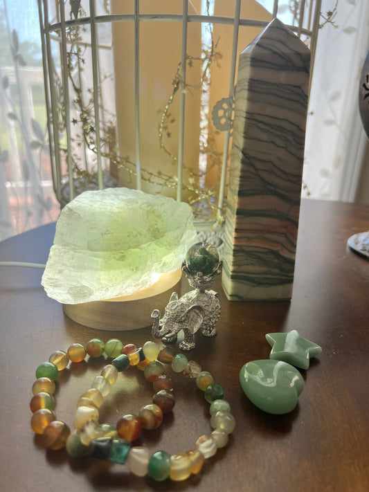 Green Onyx & Icelandic Spar